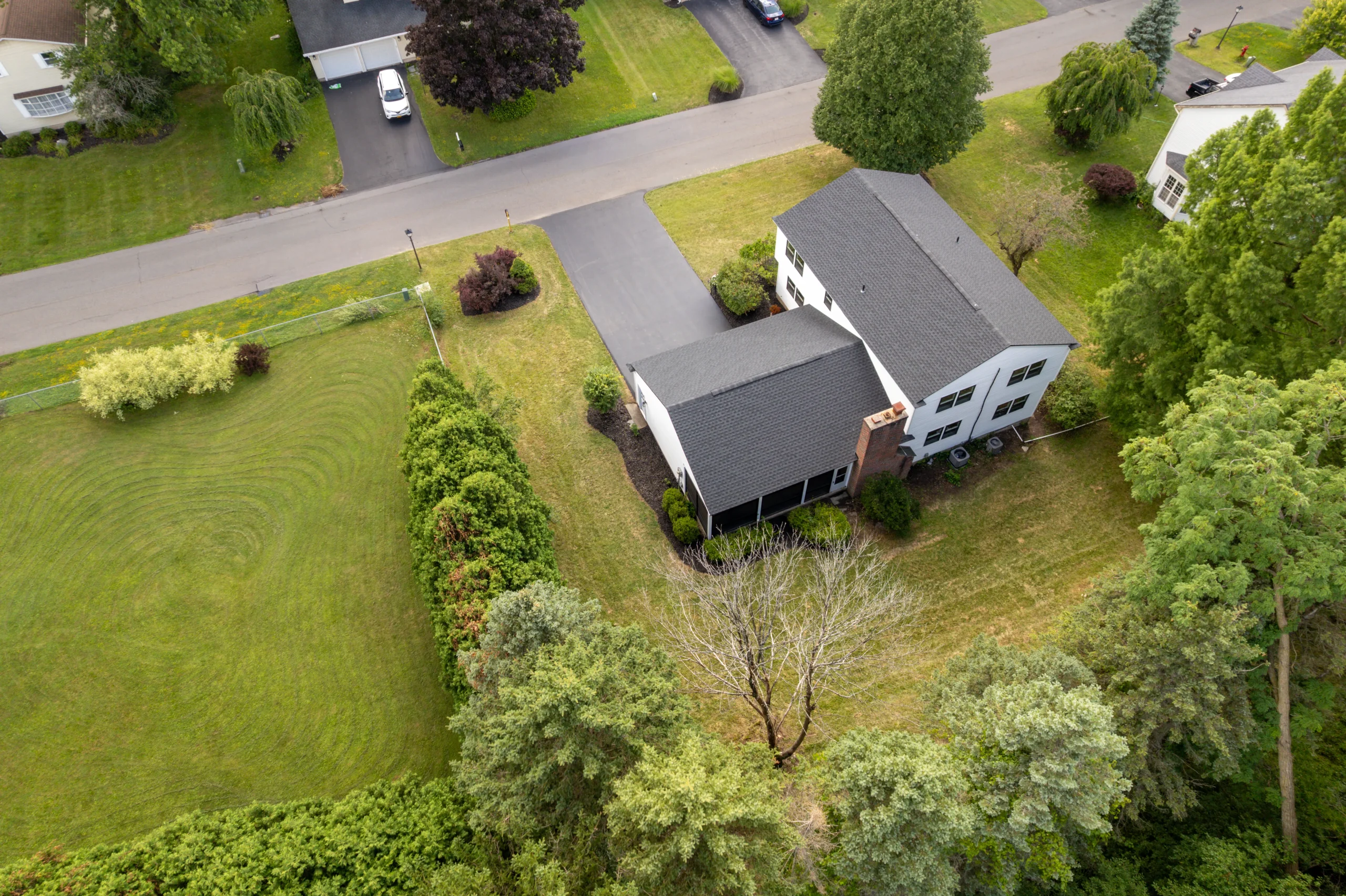 Exterior-0706