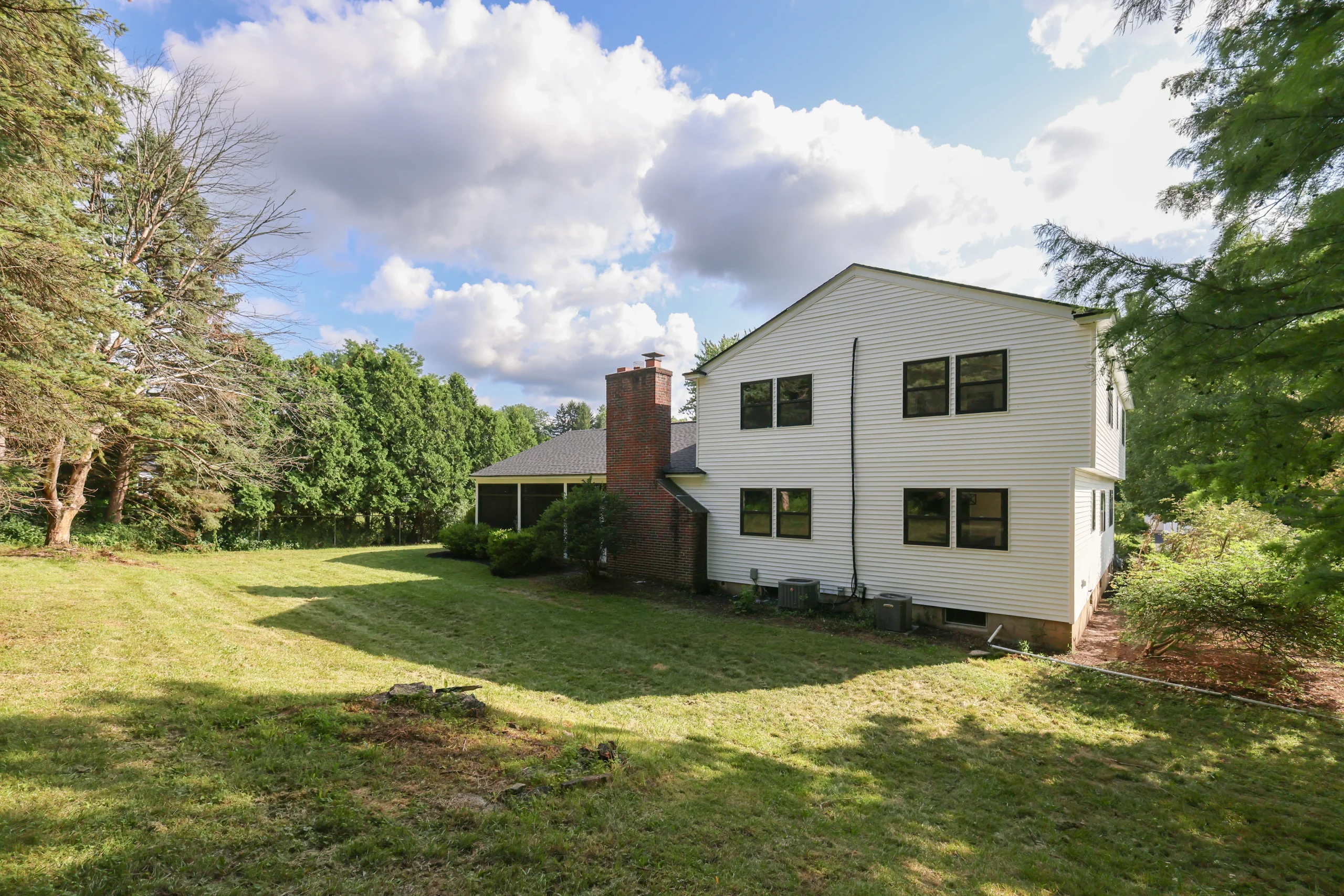 Exterior-8071